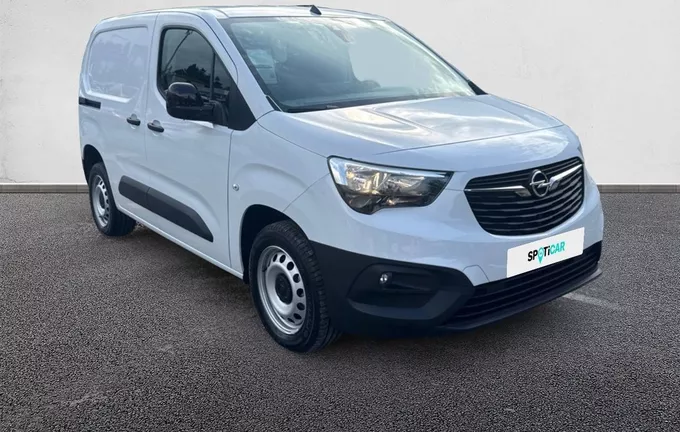 OPEL COMBO CARGO M 950 KG BLUEHDI 100 S&S BVM6 extérieur trois quart avant droit 946579
