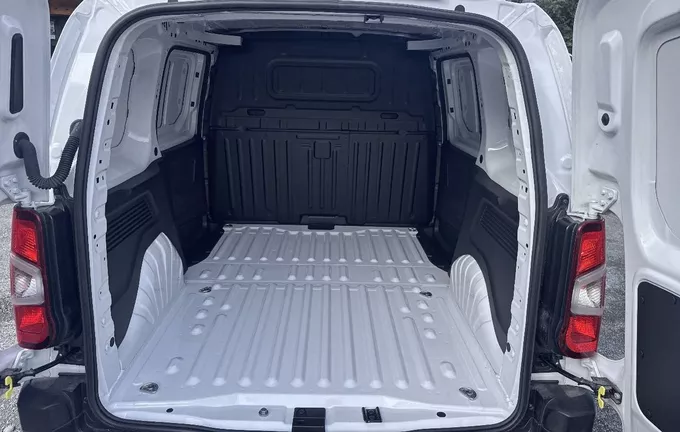 OPEL COMBO CARGO M 950 KG BLUEHDI 100 S&S BVM6 extérieur arrière 946579