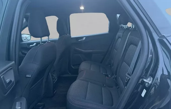 FORD KUGA 2.5 Duratec 225 ch PHEV Powershift ST-Line photo 17 2124032