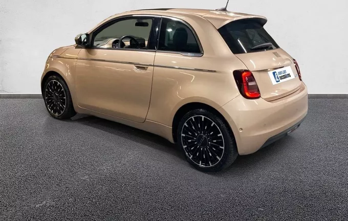 FIAT 500 3+1 e 118 ch Icône Plus extérieur trois quart arrière gauche 2131603