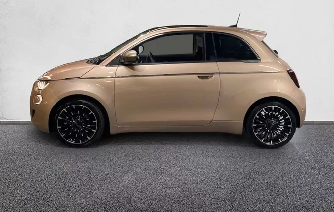 FIAT 500 3+1 e 118 ch Icône Plus extérieur côté gauche 2131603