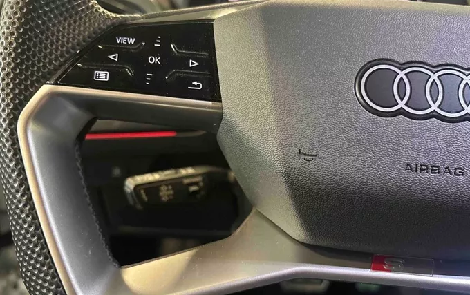 AUDI Q4 E-TRON Sportback 40 204 ch 82 kWh S line photo 17 2132417