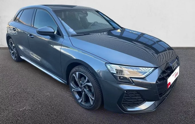 AUDI A3 Sportback TFSI Mild Hybrid 150 S tronic 7 S line extérieur trois quart avant droit 2128113