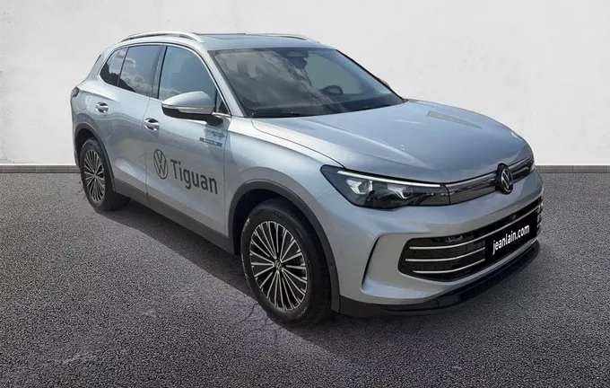 VOLKSWAGEN TIGUAN 1.5 eTSI 150ch DSG7 Elegance extérieur trois quart avant droit 5302