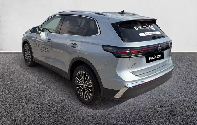 VOLKSWAGEN TIGUAN 1.5 eTSI 150ch DSG7 Elegance extérieur trois quart arrière gauche 5302