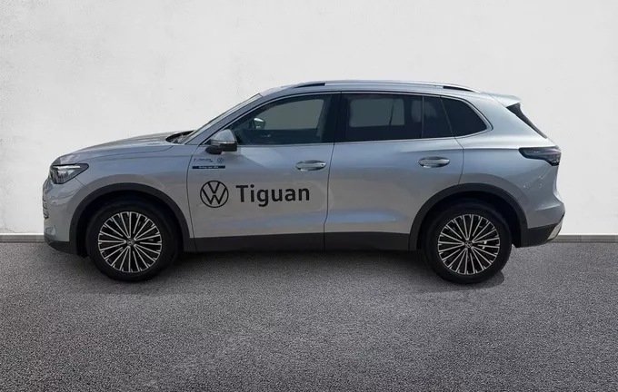 VOLKSWAGEN TIGUAN 1.5 eTSI 150ch DSG7 Elegance extérieur côté gauche 5302