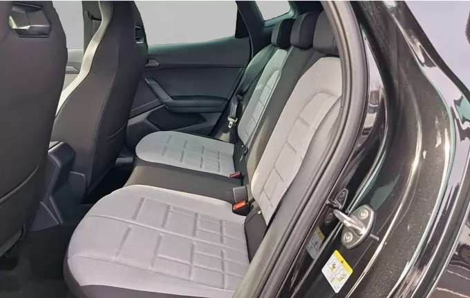 SEAT ARONA 1.0 TSI 115 ch Start/Stop DSG7 FR extérieur arrière 1869