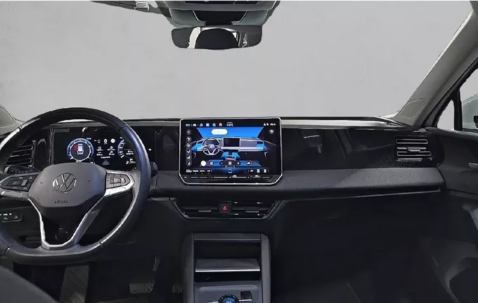 VOLKSWAGEN TIGUAN 1.5 eTSI 130ch DSG7 extérieur trois quart avant droit 2128921