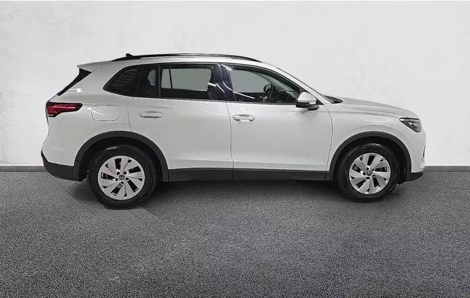 VOLKSWAGEN TIGUAN 1.5 eTSI 130ch DSG7 extérieur côté droit 2128921