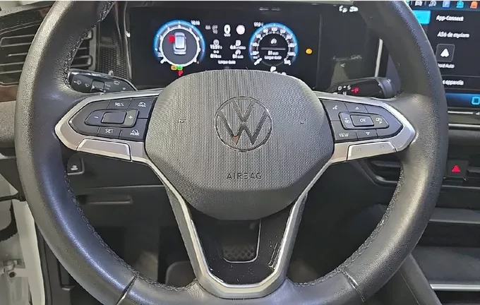 VOLKSWAGEN TIGUAN 1.5 eTSI 130ch DSG7 photo 18 2128921
