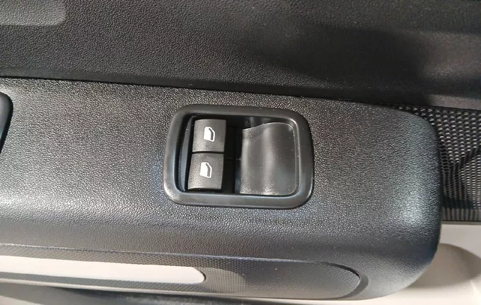 CITROEN C3 PureTech 110 S&S BVM6 C-Series photo 21 945605