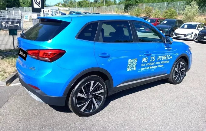 MG ZS 1.5 L Hybrid+ 197 ch Luxury photo 23 8508