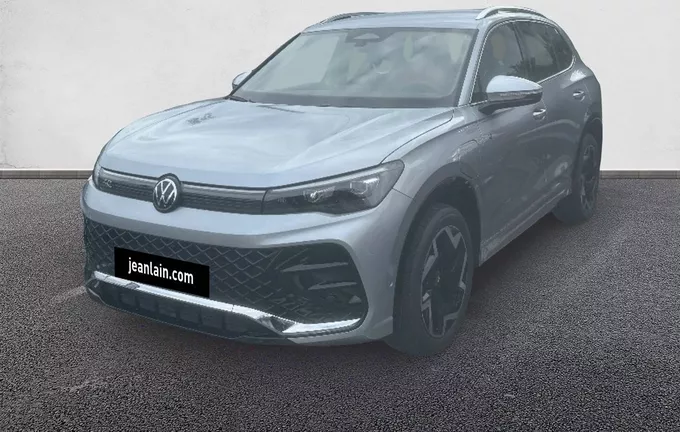 VOLKSWAGEN TIGUAN 1.5 eHybrid 272ch DSG6 R-Line extérieur trois quart avant gauche 7733