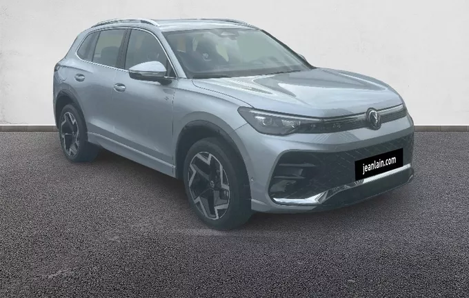 VOLKSWAGEN TIGUAN 1.5 eHybrid 272ch DSG6 R-Line extérieur trois quart avant droit 7733