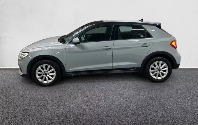 AUDI A1 Citycarver 30 TFSI 110 ch S tronic 7 Design extérieur côté gauche 2125065