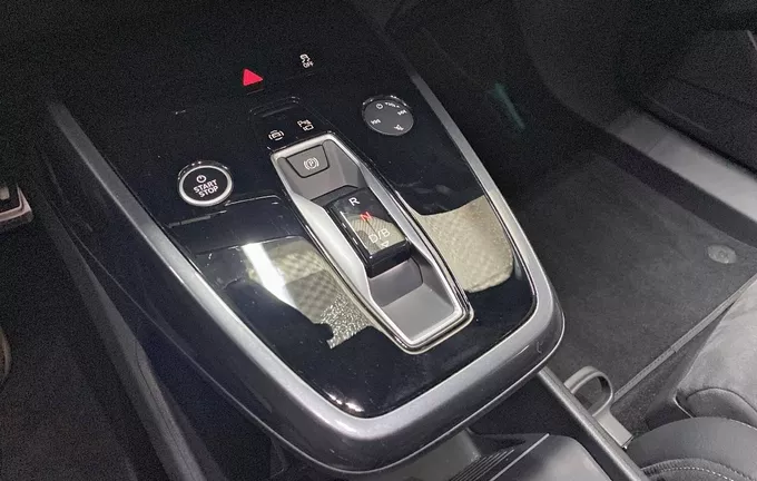 AUDI Q4 E-TRON 45 285 ch 82 kWh photo 13 2125511