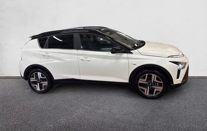 HYUNDAI BAYON 1.0 T-GDi 100 DCT-7 Hybrid 48V Executive extérieur côté droit 13534