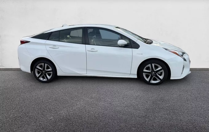 TOYOTA PRIUS Hybride Lounge extérieur côté droit 1102988
