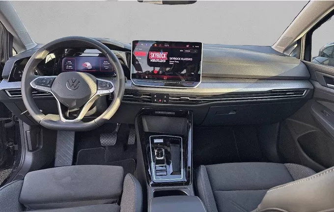 VOLKSWAGEN GOLF 1.5 eHybrid 204 DSG6 Style extérieur trois quart avant droit 2121981