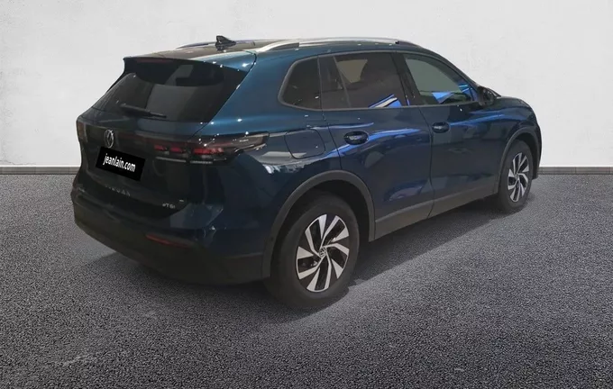 VOLKSWAGEN TIGUAN 1.5 eTSI 130ch DSG7 VW Edition extérieur trois quart arrière droit 6492