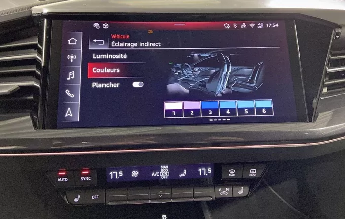 AUDI Q4 E-TRON 45 285 ch 82 kWh S line photo 19 2127388