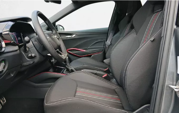 SKODA FABIA 1.0 TSI 116 ch EVO 2 DSG7 Monte-Carlo extérieur trois quart arrière droit 2125313