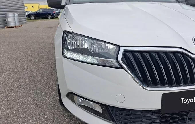 SKODA FABIA 1.0 TSI 95 ch BVM5 Drive 125 ans photo 20 2131869