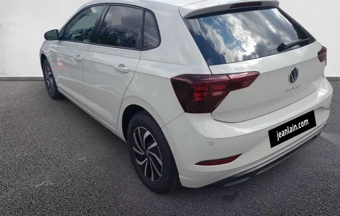 VOLKSWAGEN POLO 1.0 TSI 95 S&S DSG7 VW Edition extérieur trois quart arrière gauche 5932