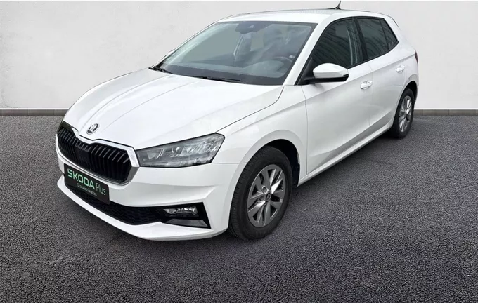 SKODA FABIA 1.0 MPI 80 ch BVM5 Ambition extérieur trois quart avant gauche 2128493