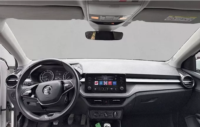 SKODA FABIA 1.0 MPI 80 ch BVM5 Ambition extérieur trois quart avant droit 2128493