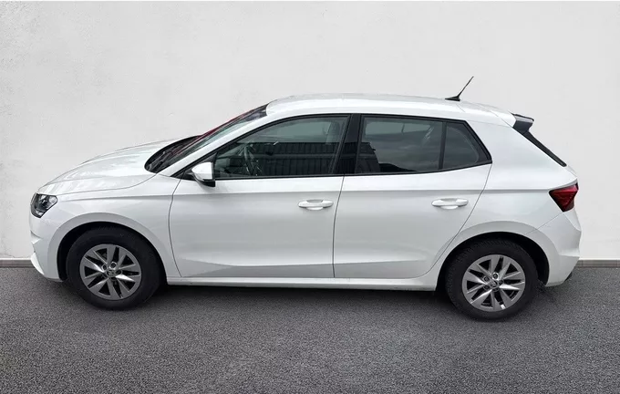 SKODA FABIA 1.0 MPI 80 ch BVM5 Ambition extérieur trois quart arrière gauche 2128493