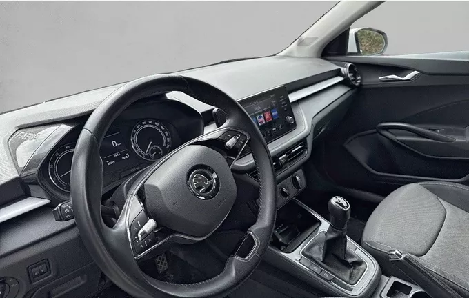 SKODA FABIA 1.0 MPI 80 ch BVM5 Ambition photo 13 2128493