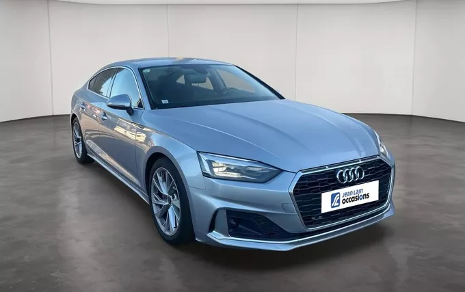 AUDI A5 Sportback 40 TDI 204 S tronic 7 Design extérieur trois quart avant droit 2132888