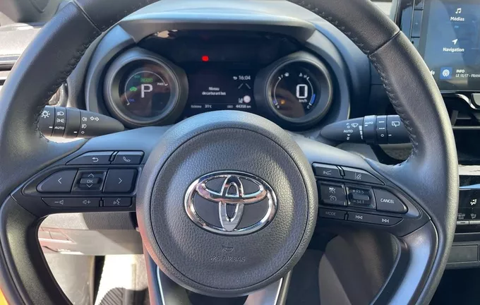 TOYOTA YARIS CROSS Hybride 116h 2WD Design photo 12 1103826