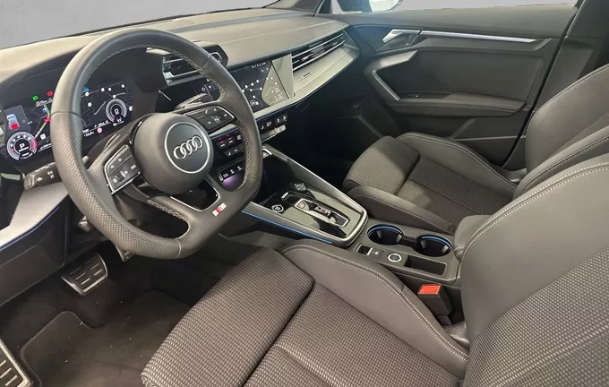 AUDI A3 Sportback TFSI Mild Hybrid 116 S tronic 7 S line photo 11 2129736