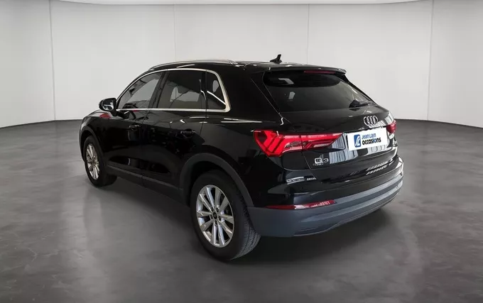 AUDI Q3 35 TFSI 150 ch S tronic 7 Design extérieur trois quart arrière gauche 2132745