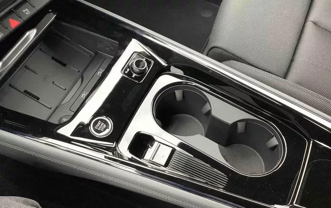 AUDI Q3 Sportback TFSI 150 ch Hybride S tronic 7 S line photo 14 5562