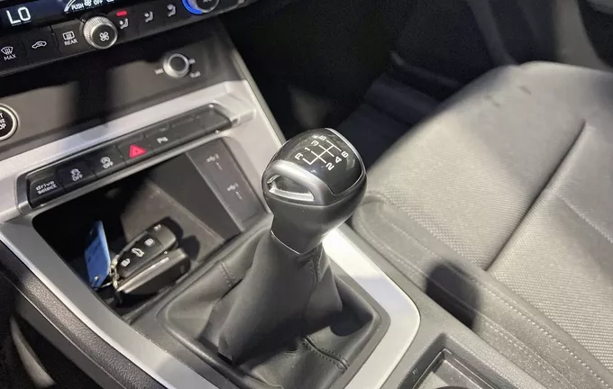 AUDI Q3 35 TFSI 150 ch Advanced photo 13 2127895
