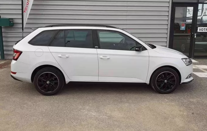 SKODA FABIA Combi 1.0 TSI 110 ch DSG7 Monte-Carlo photo 11 213643