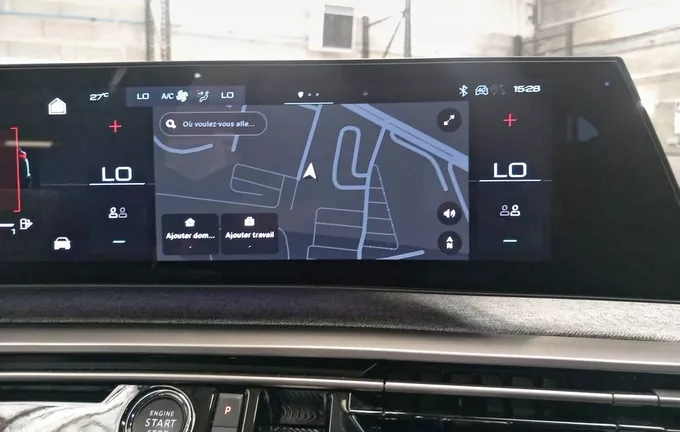 PEUGEOT 5008 Hybrid 145 ch e-DCS6 Allure photo 15 945812