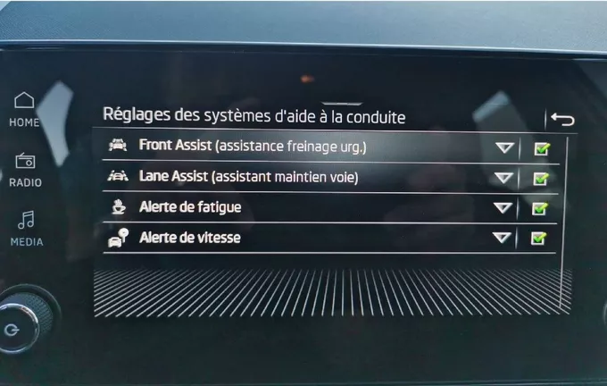 SKODA FABIA 1.0 TSI 116 ch EVO 2 DSG7 Selection photo 21 2132226