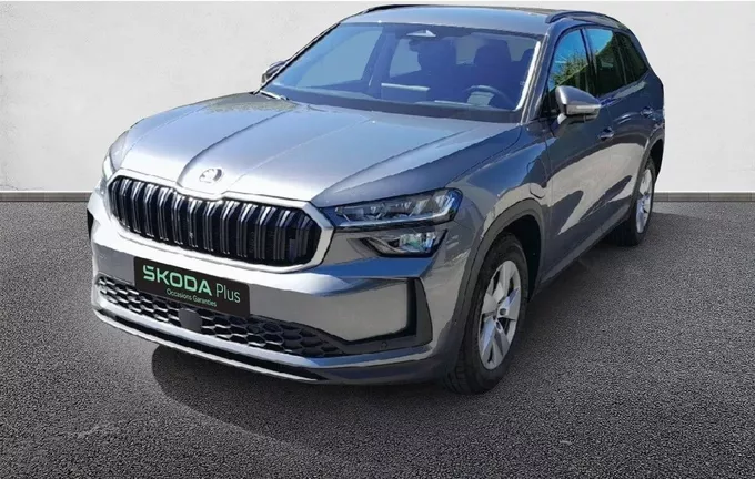 SKODA KODIAQ 1.5 TSI 204 ch PHEV DSG6 5pl Selection extérieur trois quart avant gauche 4445