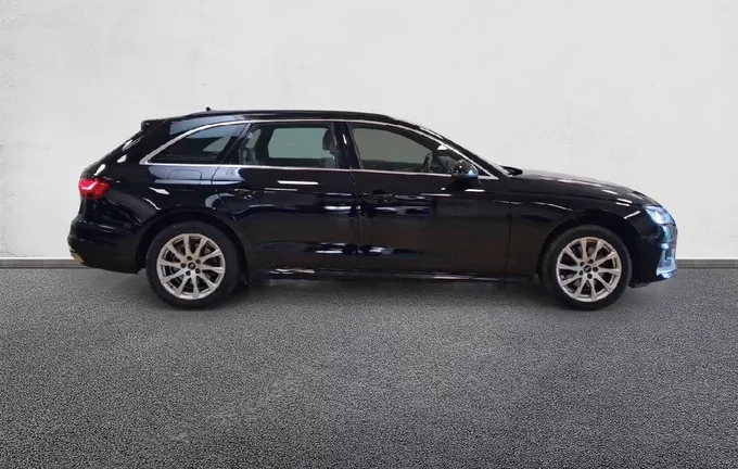 AUDI A4 Avant 35 TFSI 150 S tronic 7 Business Line extérieur côté droit 212881