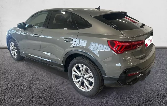 AUDI Q3 Sportback 45 TFSIe 245 ch S tronic 6 S line extérieur trois quart arrière gauche 2129798