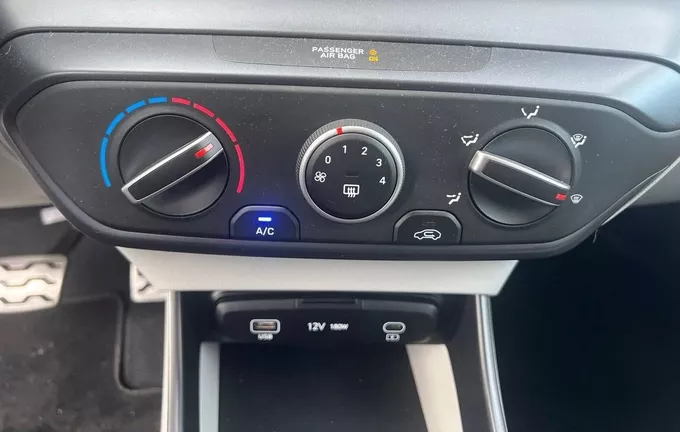 HYUNDAI BAYON 1.0 T-GDi 100 DCT-7 Intuitive photo 14 13567