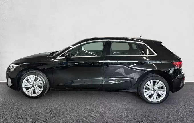 AUDI A3 Sportback 40 TFSIe 204 S tronic 6 Design Luxe extérieur côté gauche 2130391