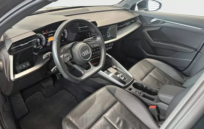 AUDI A3 Sportback 40 TFSIe 204 S tronic 6 Design Luxe photo 11 2130391