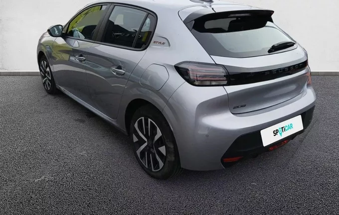 PEUGEOT 208 100 S&S BVM6 Style extérieur trois quart avant droit 944352