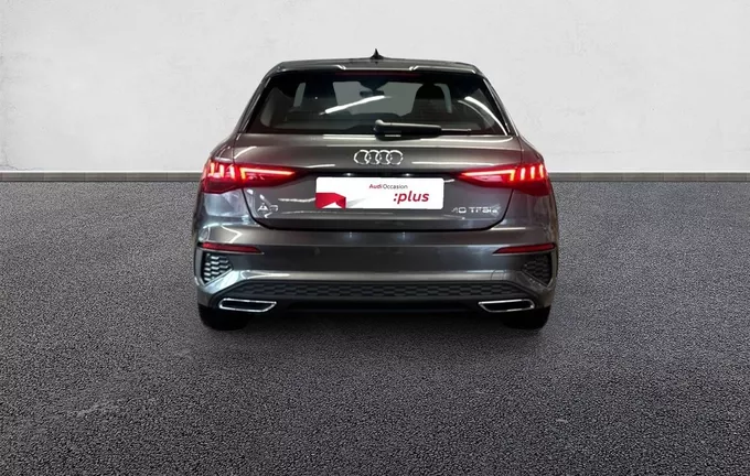 AUDI A3 Sportback 40 TFSIe 204 S tronic 6 S Line extérieur arrière 2130694