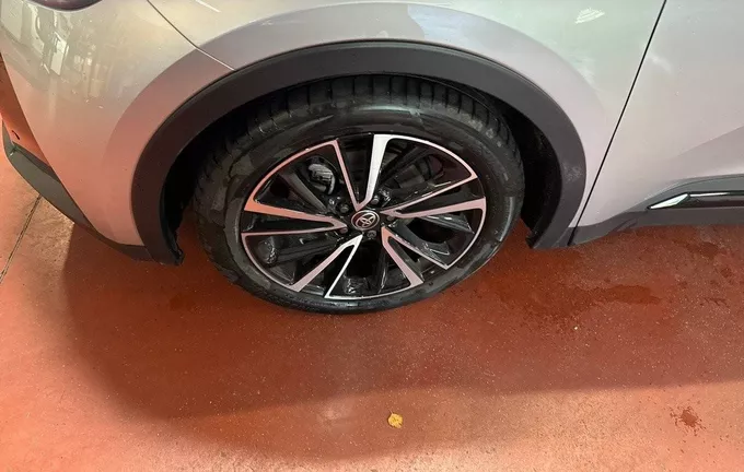 TOYOTA C-HR Hybride 140 Collection extérieur trois quart arrière gauche 1102081